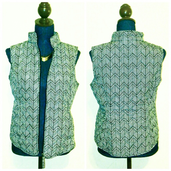 Van Heusen Black & White Quilted Puffer Vest - Picture 5 of 5
